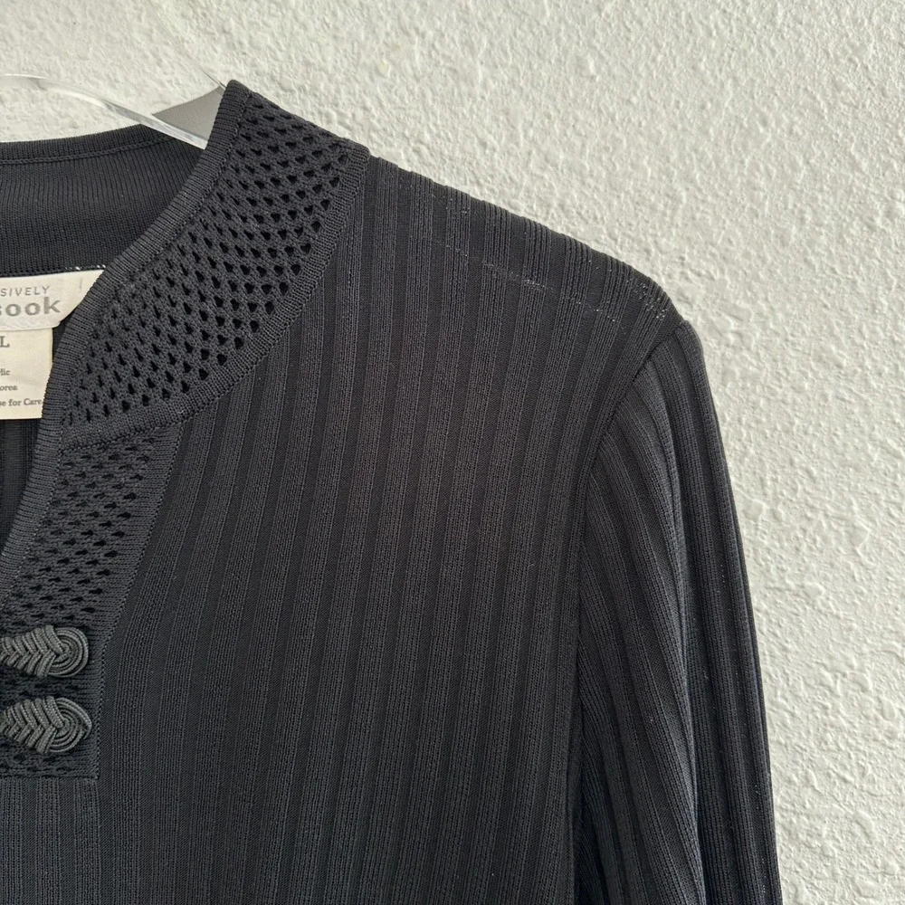 Exclusively Misook Ribbed Knit Tunic Top Womens Large Black Long Sleeve‎ Modest